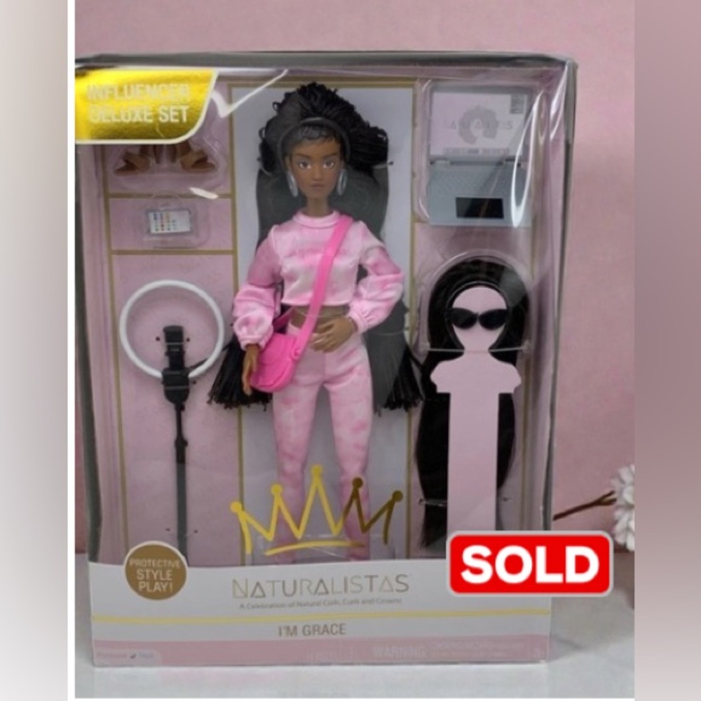 Naturalistas 11.5″ “I’m Grace” Influencer Doll Set – New NRFB Fashion Doll 🪩✨